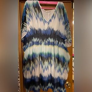 Spring midi sundress. True to size. Material not stretchy.